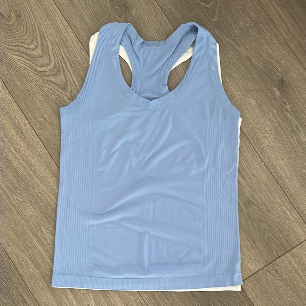 Old Navy Active Fluid Seamless Tank Tops White, Blue, Black, Purple/Pink SzSmall - Picture 6 of 10